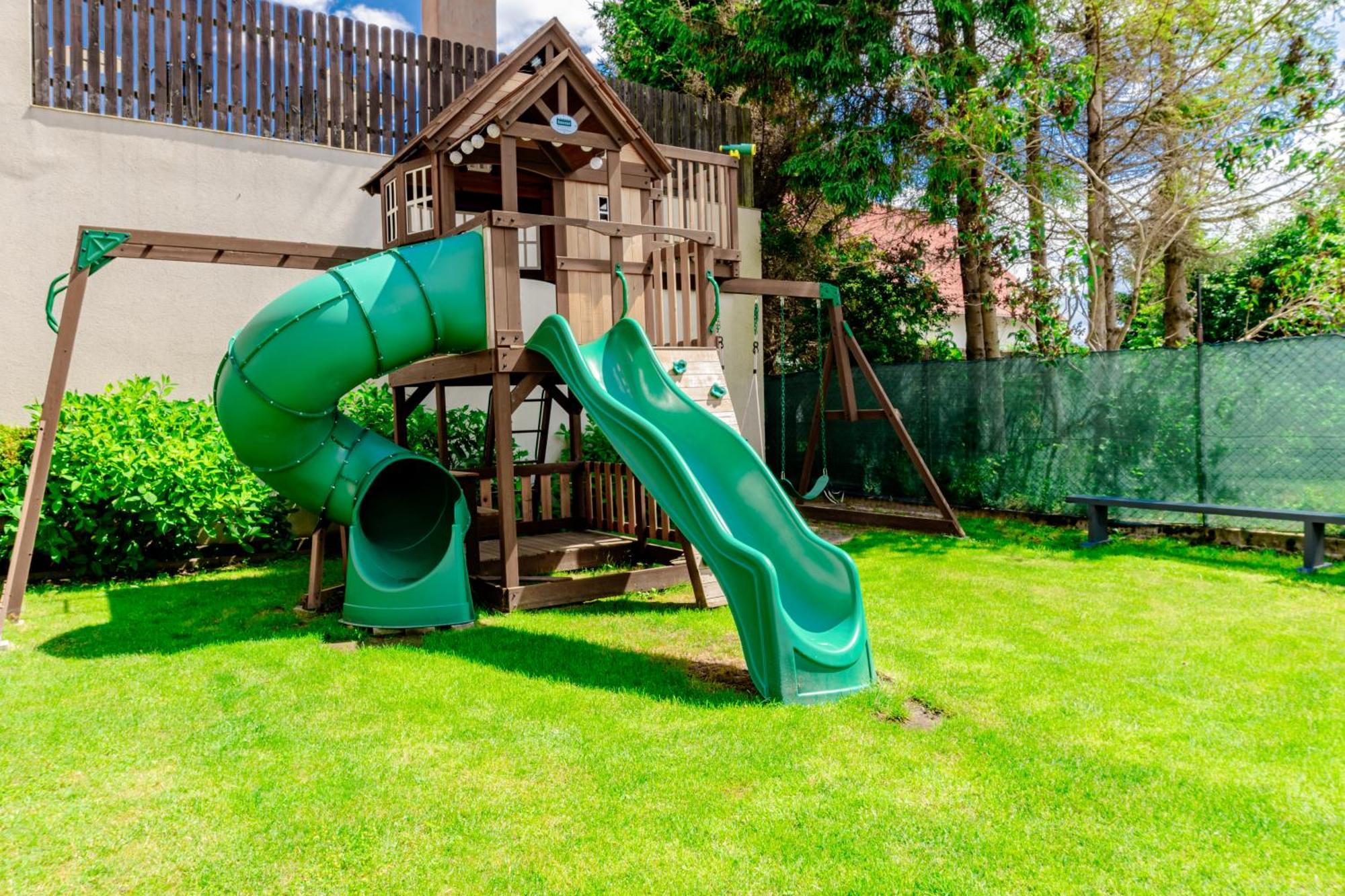 אוסטרובו Pokoje Goscinne Raf-Tur - Sala Zabaw, Grill - Idealny Dla Rodzin Z Dziecmi מראה חיצוני תמונה